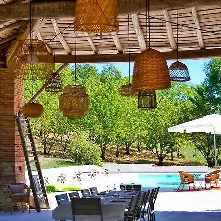 L'ostalas Hotel *